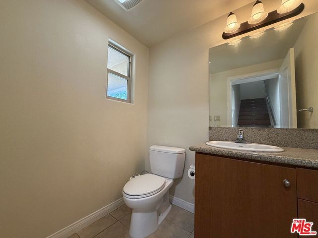 15024 Magnolia Boulevard 102, Los Angeles, CA 91403