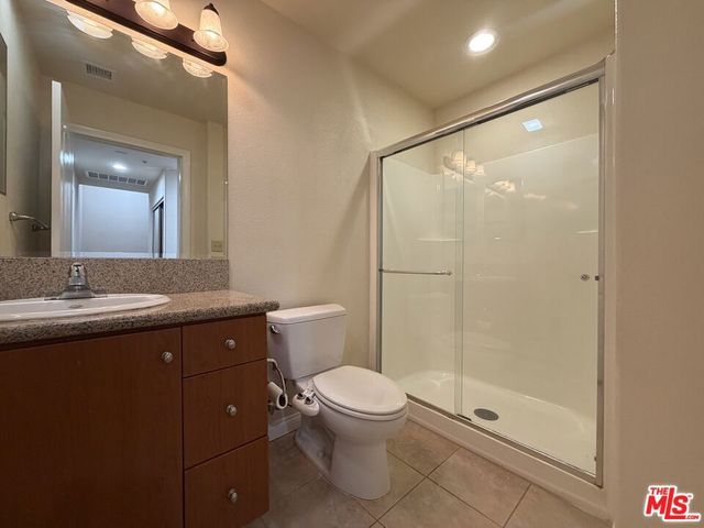 15024 Magnolia Boulevard 102, Los Angeles, CA 91403