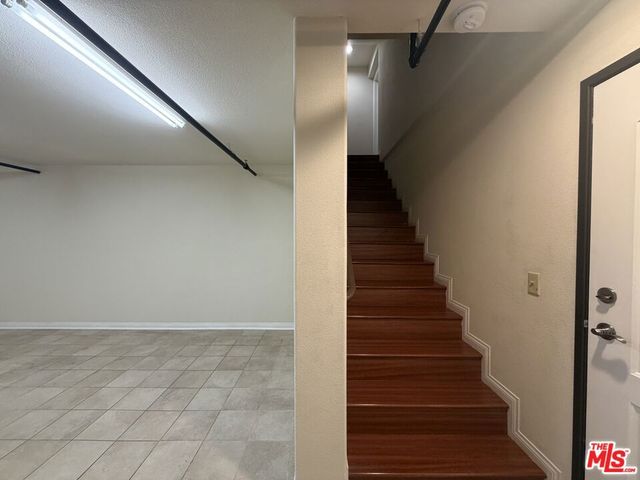 15024 Magnolia Boulevard 102, Los Angeles, CA 91403