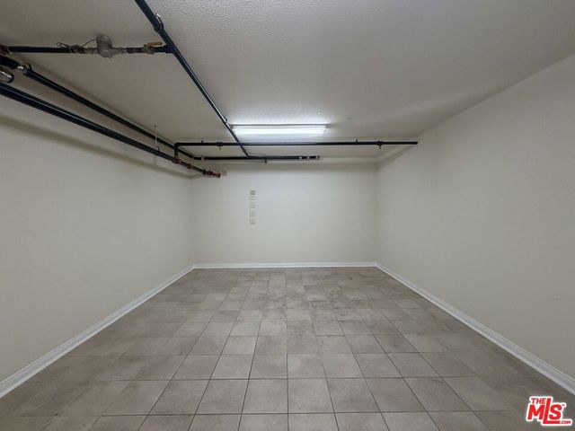 15024 Magnolia Boulevard 102, Los Angeles, CA 91403