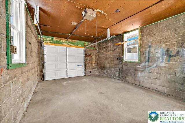 43 Evergreen Street, Nazareth Boro, PA 18064