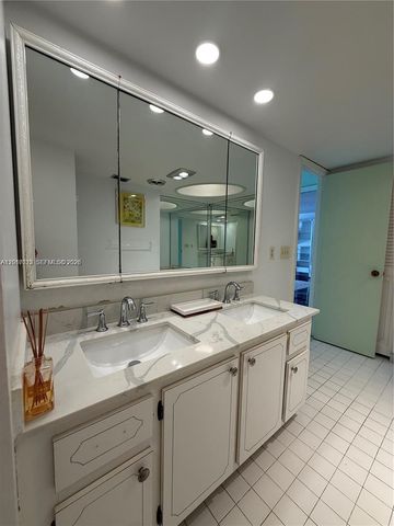 1865 S Ocean Dr 15C, Hallandale Beach, FL 33009