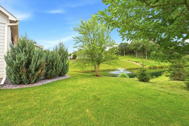 2302 Simply Living Lane, Hudson, WI 54016