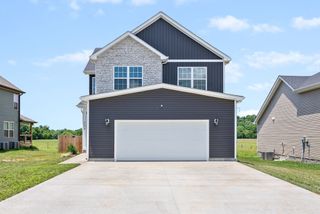 394 Pinkston Ct, Clarksville, TN 37040