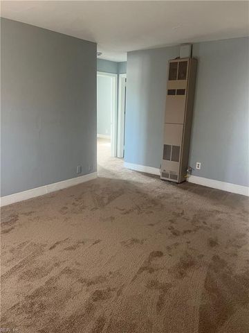 2061 E Ocean View AVE, Norfolk, VA 23503