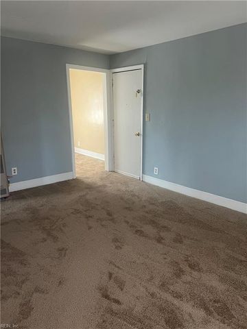 2061 E Ocean View AVE, Norfolk, VA 23503
