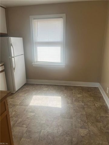 2061 E Ocean View AVE, Norfolk, VA 23503