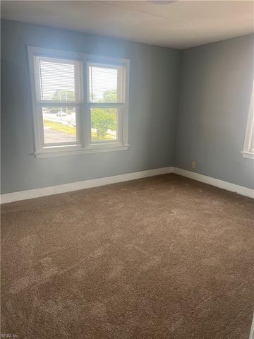2061 E Ocean View AVE, Norfolk, VA 23503