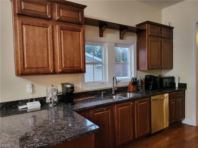 1124 Little Bay AVE, Norfolk, VA 23503