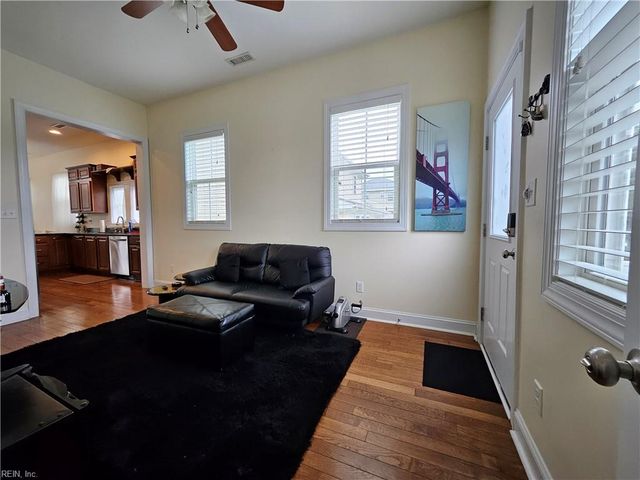1124 Little Bay AVE, Norfolk, VA 23503