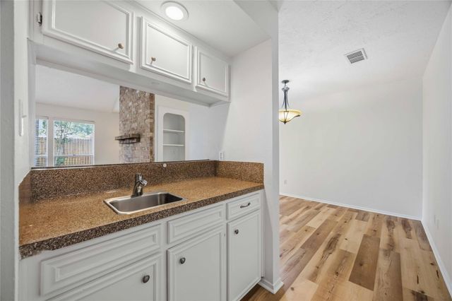 1002 Oxborough Drive, Katy, TX 77450