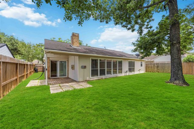 1002 Oxborough Drive, Katy, TX 77450
