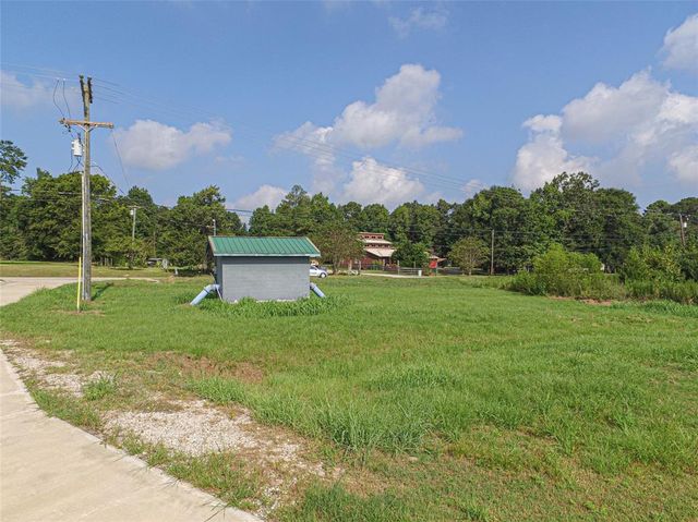 617 Fm-350, Livingston, TX 77351