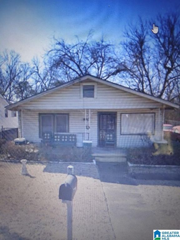 1220 28TH STREET N, Bessemer, AL 35020
