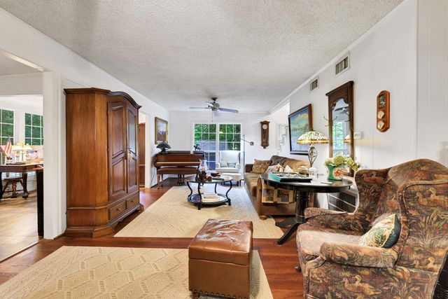 300 Timber Drive, Coldspring, TX 77331