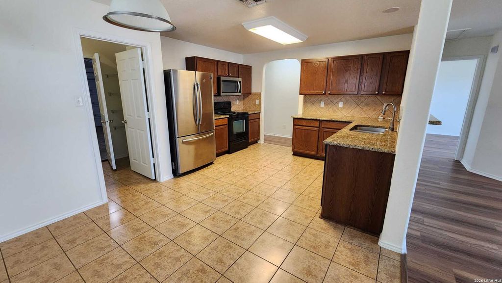 4003 Ashleaf Pecan, San Antonio, TX 78261
