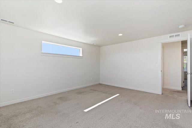 10757 W Thimbleberry Ct, Star, ID 83669