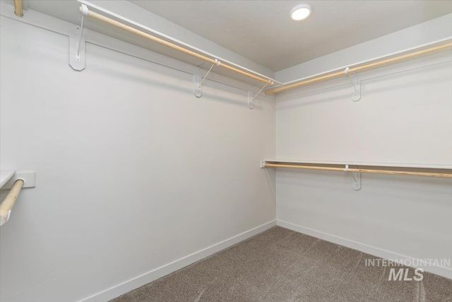 10757 W Thimbleberry Ct, Star, ID 83669