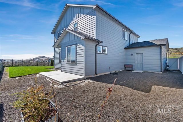 10757 W Thimbleberry Ct, Star, ID 83669
