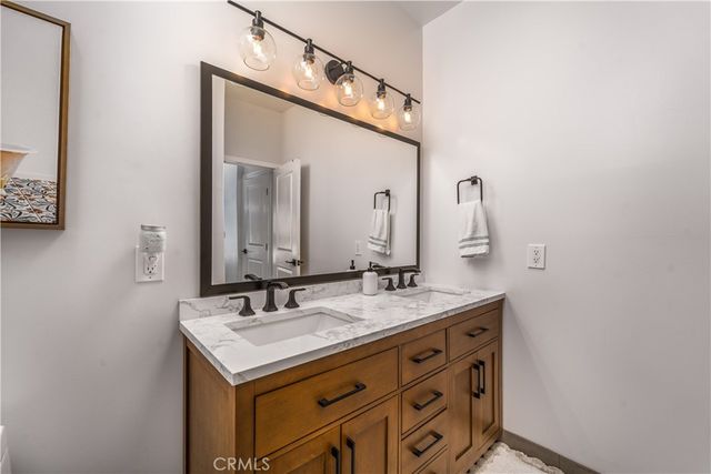 21327 Providencia, Woodland Hills, CA 91364