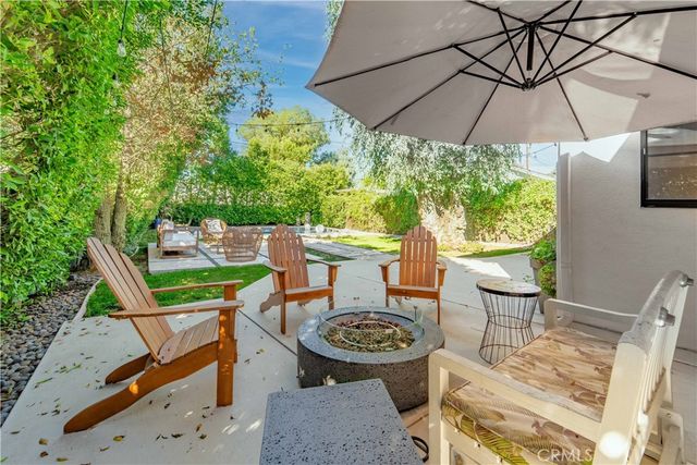 21327 Providencia, Woodland Hills, CA 91364