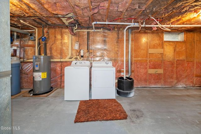 5 Norland Court, Wilton, NY 12866