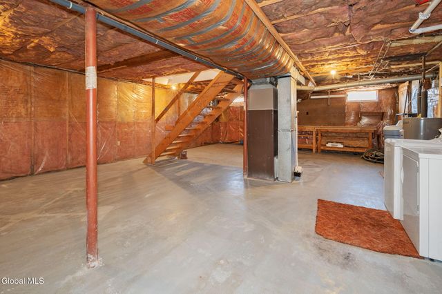 5 Norland Court, Wilton, NY 12866