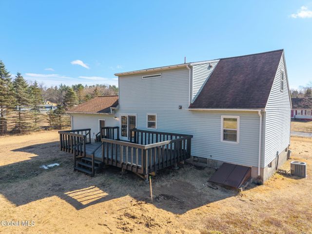 5 Norland Court, Wilton, NY 12866