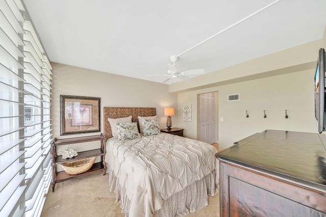 1221 Hillsboro Mile 42b, Hillsboro Beach, FL 33062