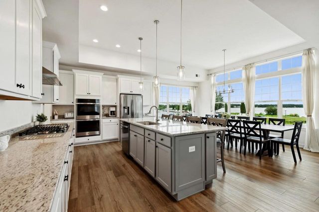 2708 Harbor COURT, Delavan, WI 53115
