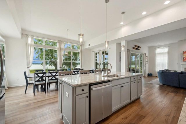 2708 Harbor COURT, Delavan, WI 53115