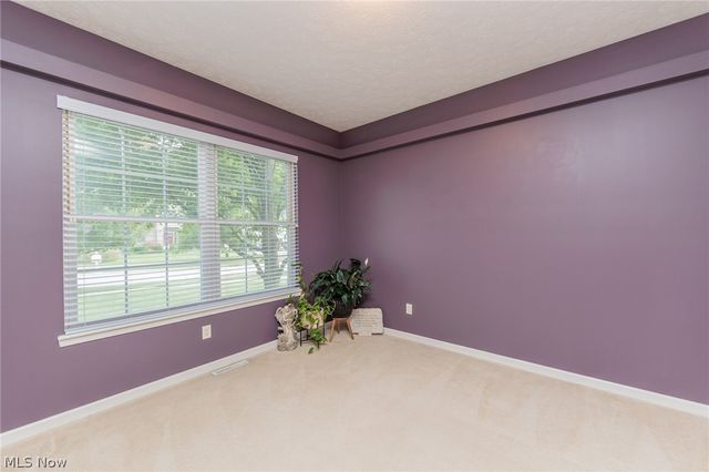 27078 Waterside Drive, Olmsted Twp, OH 44138
