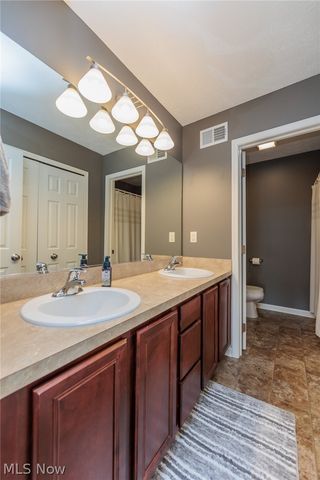 27078 Waterside Drive, Olmsted Twp, OH 44138