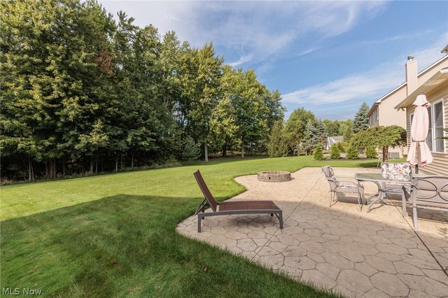 27078 Waterside Drive, Olmsted Twp, OH 44138