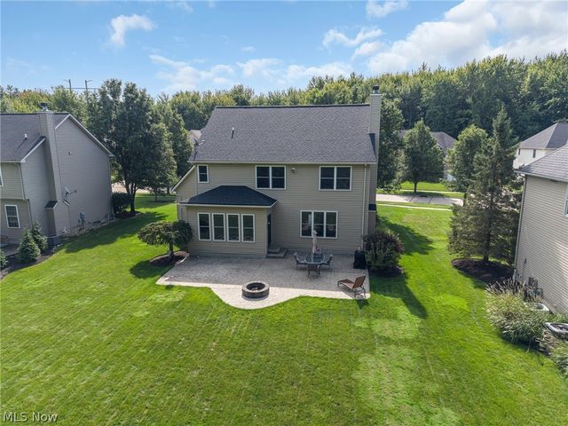27078 Waterside Drive, Olmsted Twp, OH 44138