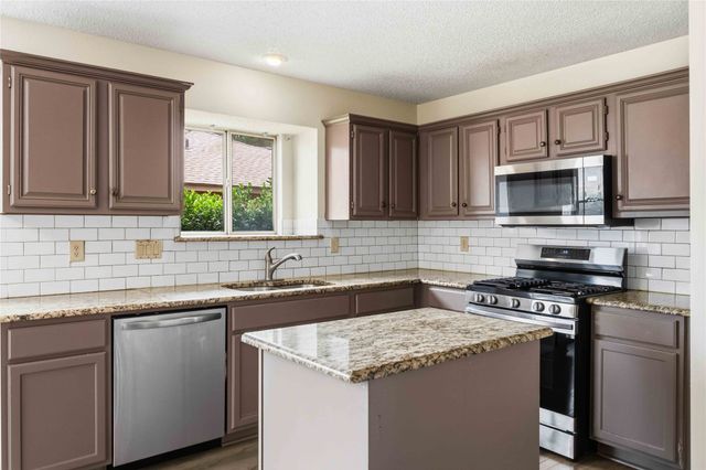 1403 BAKER, Cedar Hill, TX 75104
