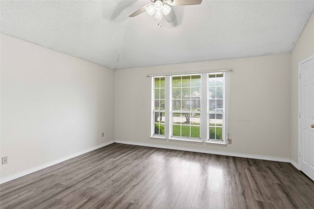 1403 BAKER, Cedar Hill, TX 75104