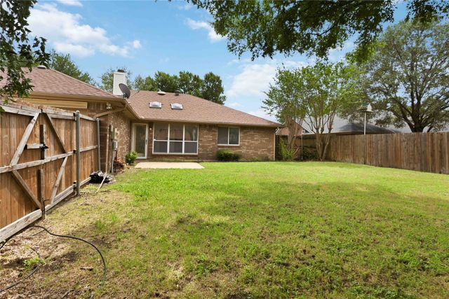 1403 BAKER, Cedar Hill, TX 75104