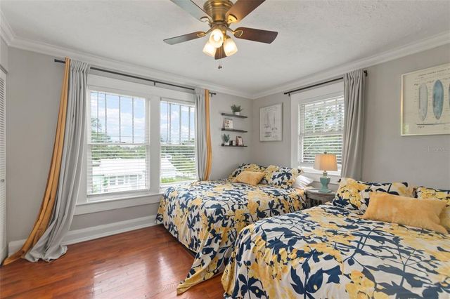 812 W RIVER HEIGHTS AVENUE, Tampa, FL 33603
