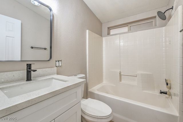 1181 Carson Street, Pahrump, NV 89048