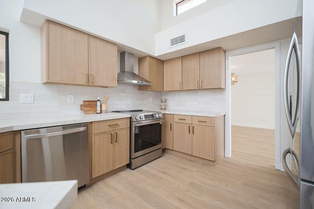 10846 N 11th Street, Phoenix, AZ 85020