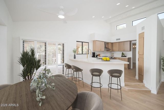 10846 N 11th Street, Phoenix, AZ 85020