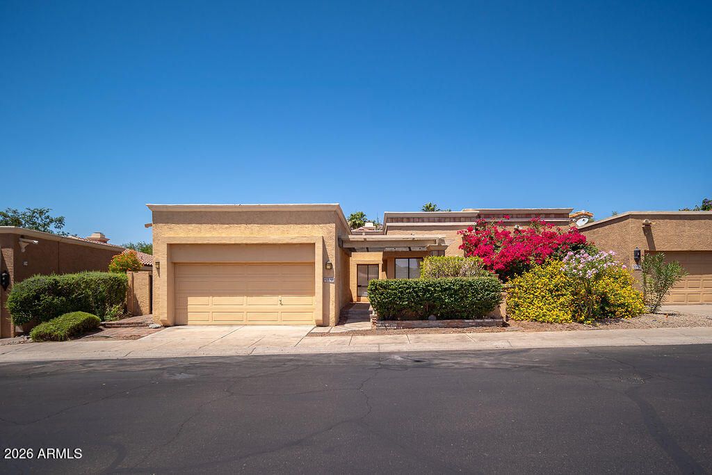 10846 N 11th Street, Phoenix, AZ 85020