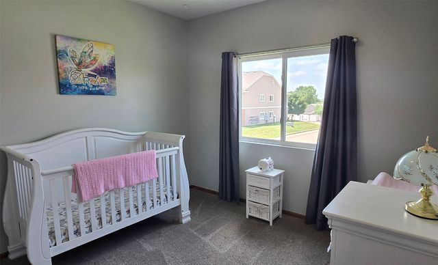 6030 Bremen Court 16, Johnston, IA 50131