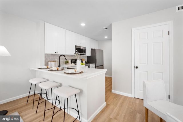 9935 FOREST VIEW, Montgomery Village, MD 20886