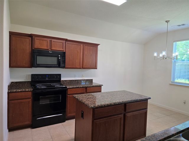 216 Meadow Ridge Drive, Anna, TX 75409