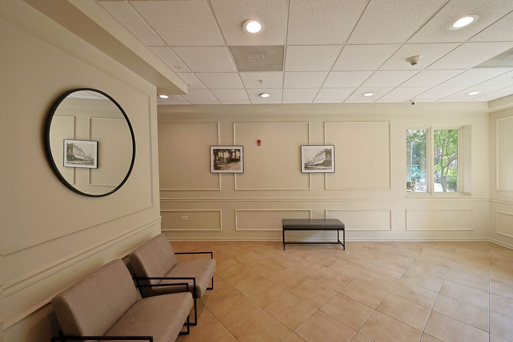 370 S Western Avenue 701, Des Plaines, IL 60016 — photo 3