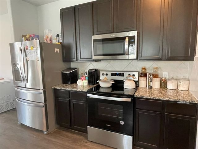 985 Marquis Drive, Bryan, TX 77803