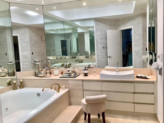 4000 Island Blvd W-STE3, Aventura, FL 33160