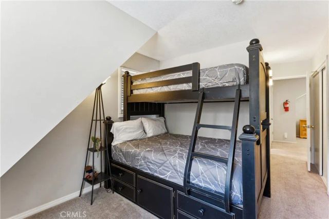 378 Oak Drive, Lake Arrowhead, CA 92352